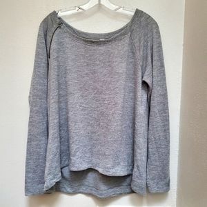 🏠  LOLE Zip Shoulder Knit Top Size Large